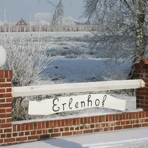 Schild Erlenhof